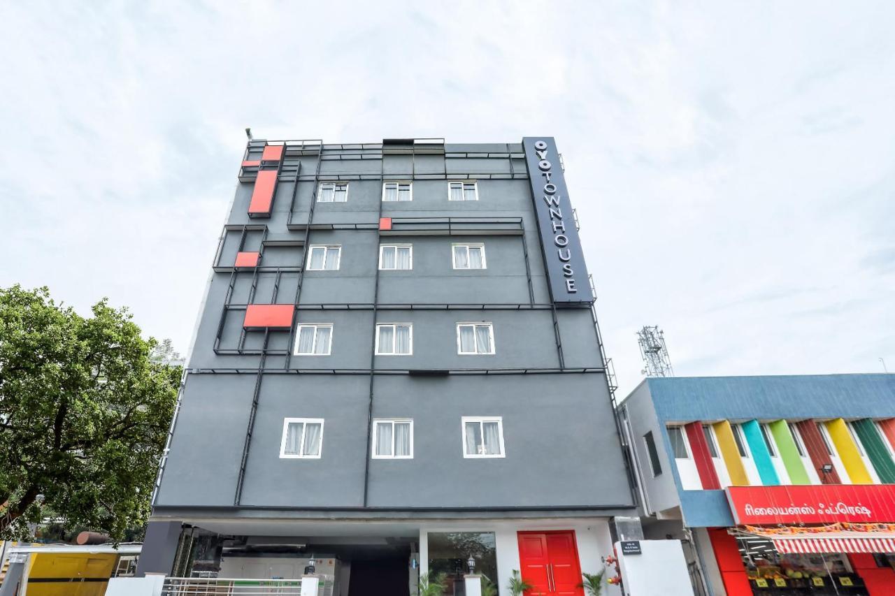 Oyo Townhouse 156 Maraimalai Nagar Hotel Chennai Exterior photo