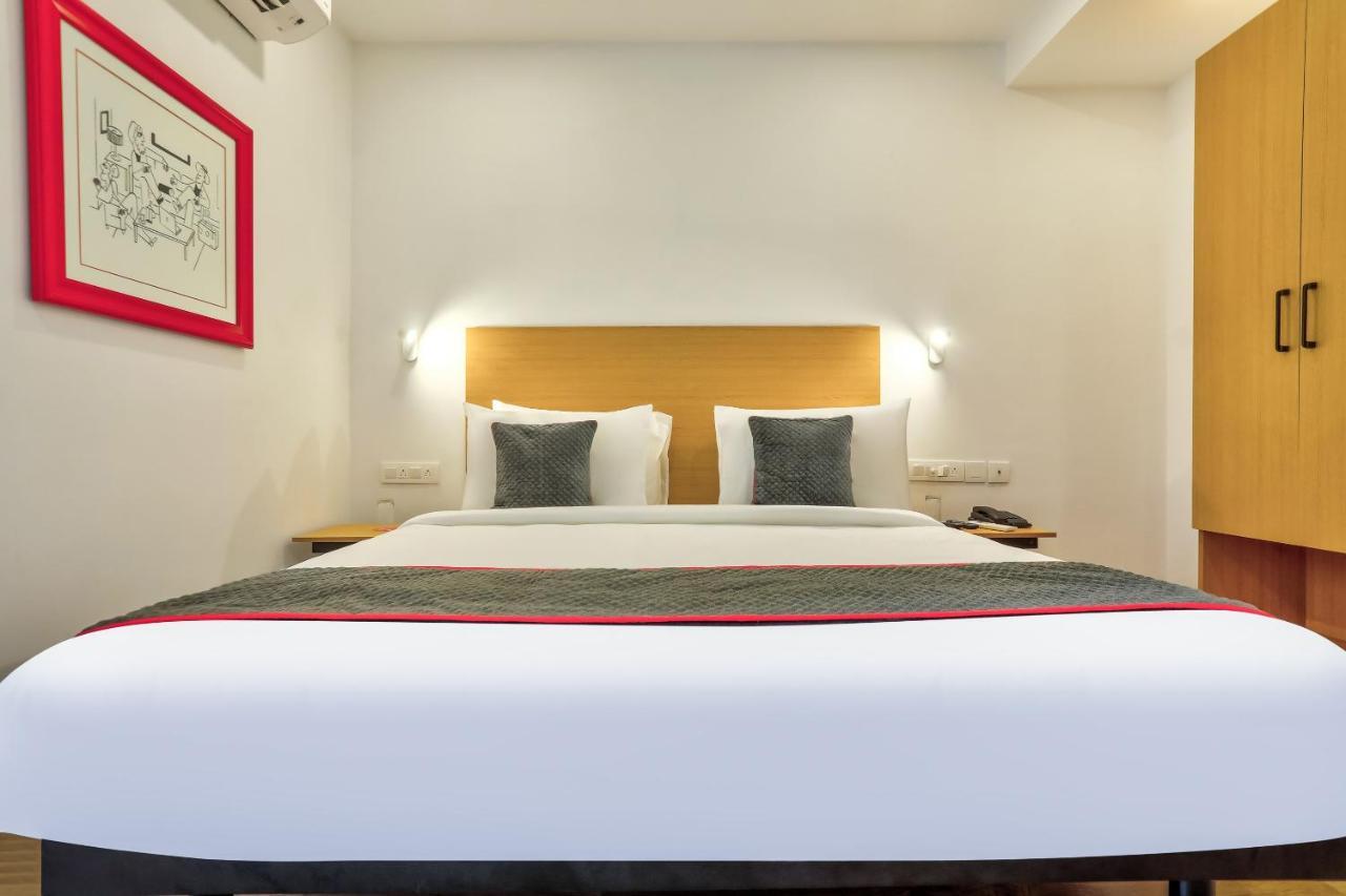 Oyo Townhouse 156 Maraimalai Nagar Hotel Chennai Exterior photo